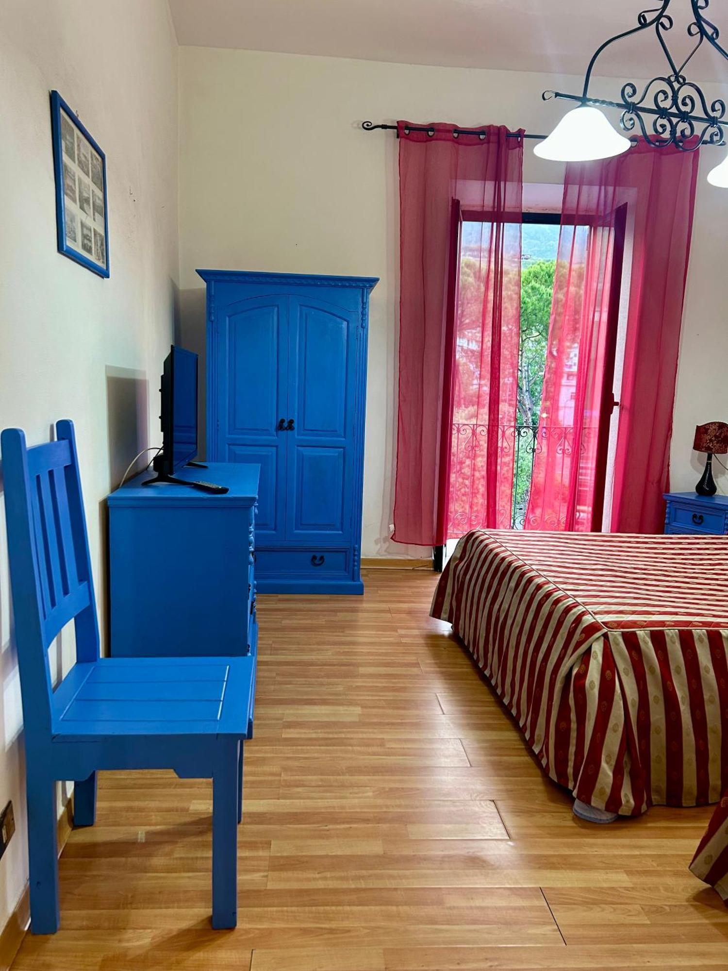Holiday House Ginevra ฟอร์เมีย ภายนอก รูปภาพ