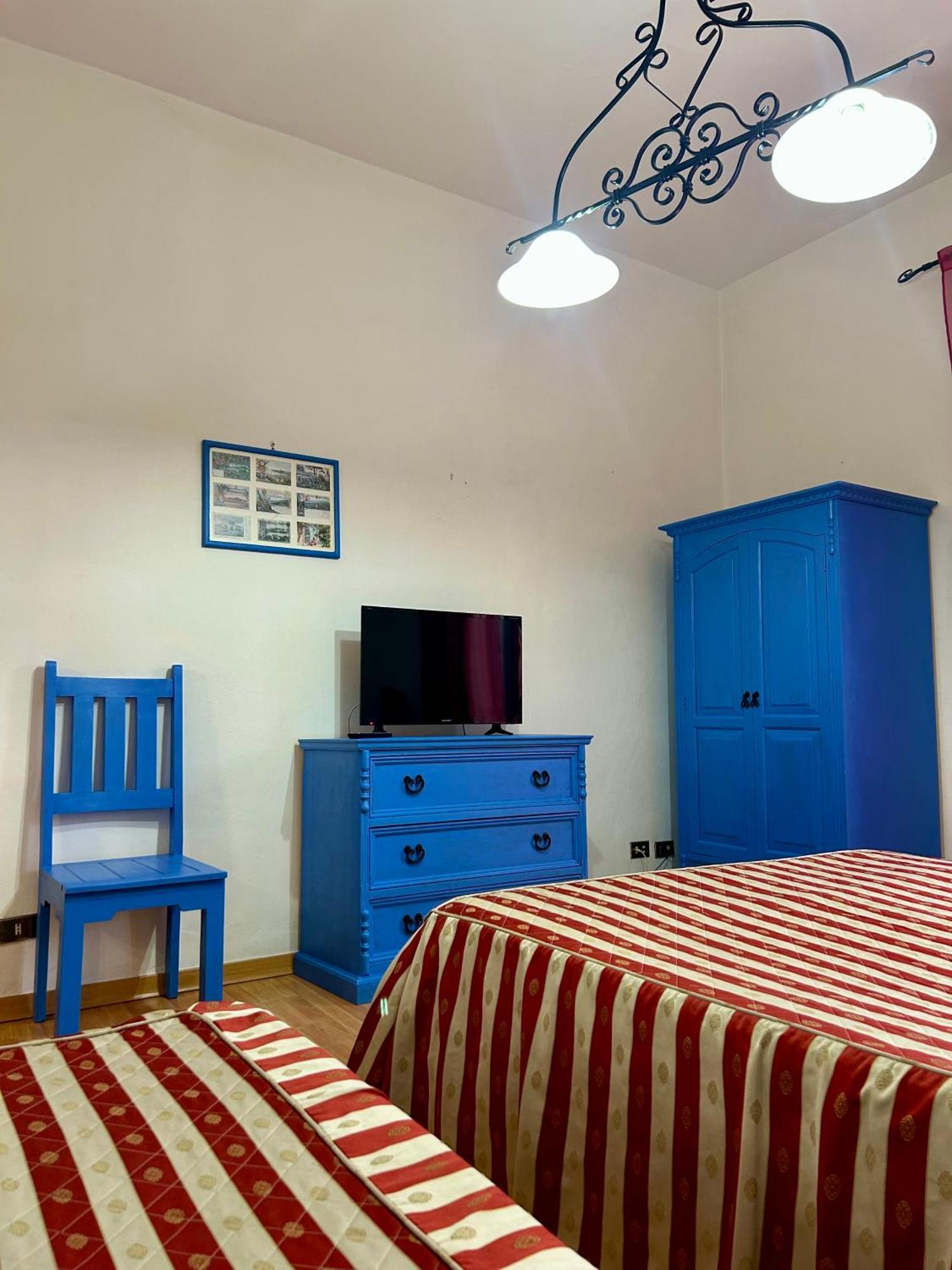 Holiday House Ginevra ฟอร์เมีย ภายนอก รูปภาพ