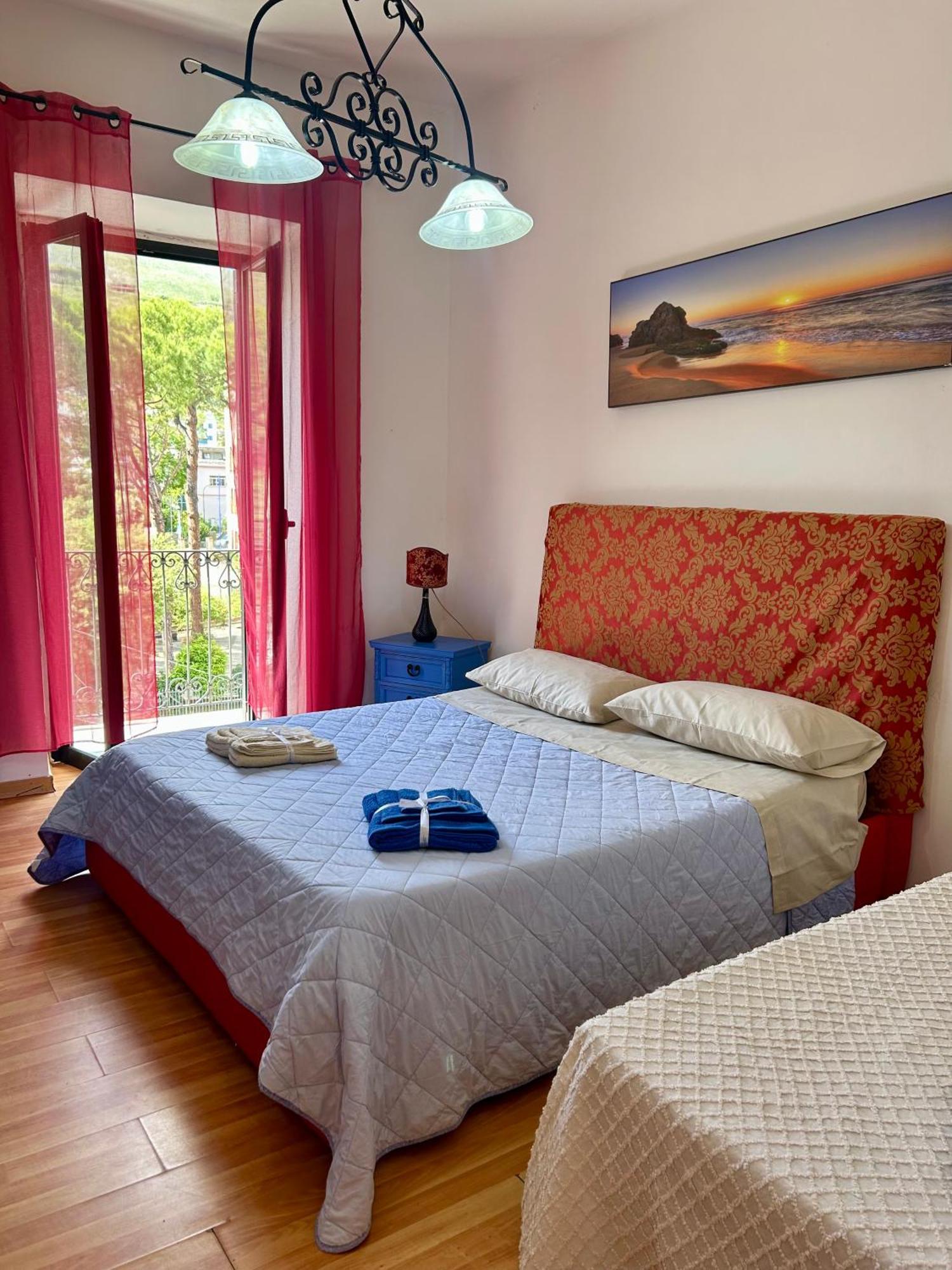 Holiday House Ginevra ฟอร์เมีย ภายนอก รูปภาพ